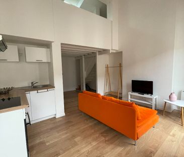 Location Appartement 1 pièce 31m² - Photo 2