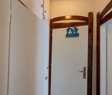 Διαμέρισμα για ενοικίαση Μαύρο Λιθάρι (Ανάβυσσος) - Photo 6