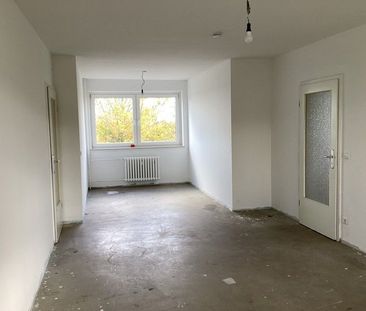 Geräumige 3-Zi.-Wohnung mit Balkon (WBS) - Photo 1