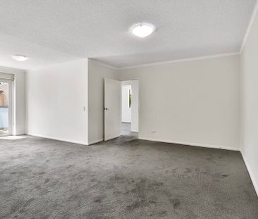 Space, light and lifestyle in premium location - Photo 3