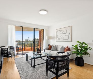 Modern Two-Bedroom Apartment with Large Balcony - Photo 1