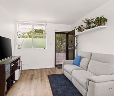 Thinking of selling? Contact our agent - Photo 2