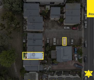 Bright and Spacious 2-Bedroom Unit in a Convenient New Lynn Location - Photo 6