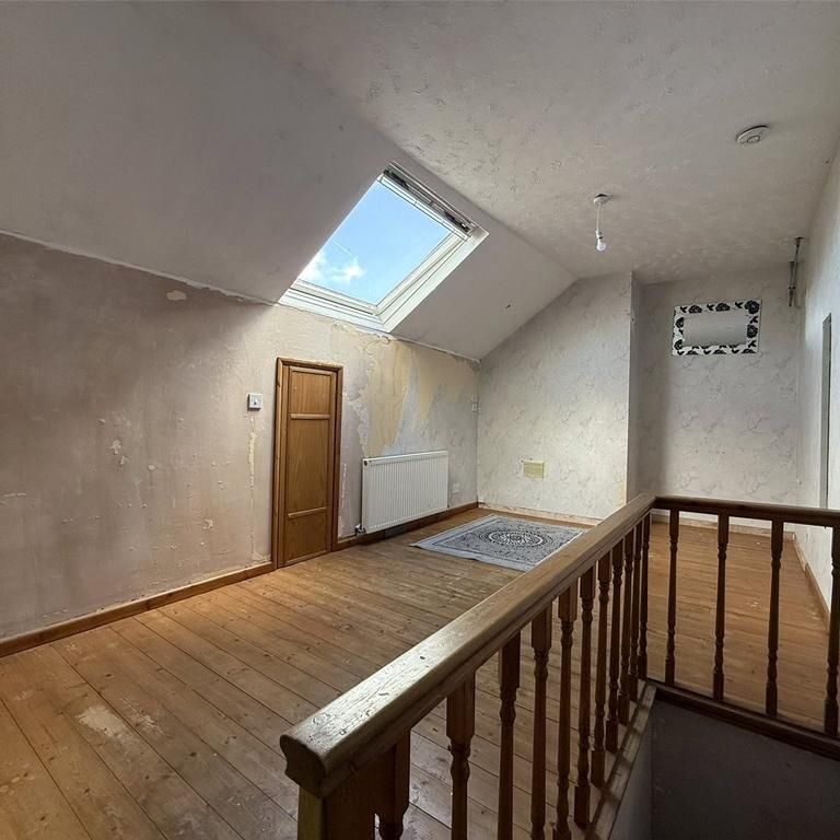 2 bedroom terraced house to rent - Photo 1