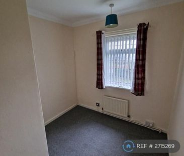 3 bedroom semi-detached house to rent - Photo 6