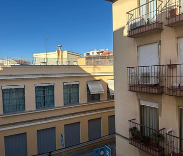 Estudio de alquiler en De Oriente, Palacio - Photo 2