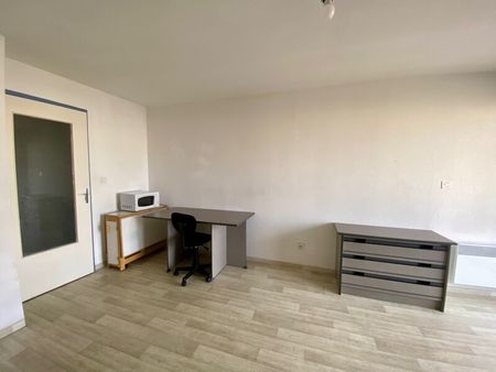 Location Appartement 1 pièce 23m² OLIVET 45160 - Photo 3