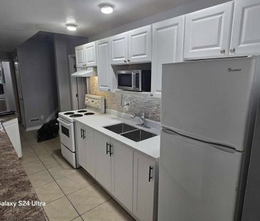 For Lease - 17 Sterling Street Unit# Lower, London East, Ontario - Photo 4