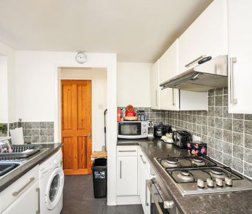 2 bedroom house to rent - Photo 2