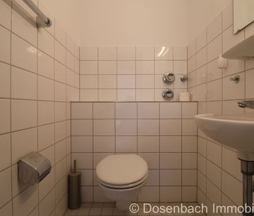 Frisch renovierte 3-Zimmer-Wohnung im 4. Obergeschoss mit Lift und ... - Photo 5