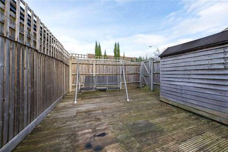 Finglesham Court, Maidstone, ME15 - Photo 5