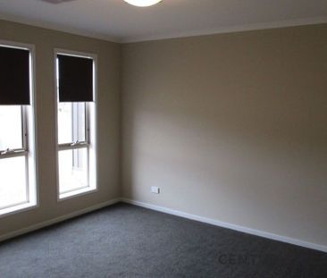 Spacious Coastal Living in Seaside Estate - Photo 2