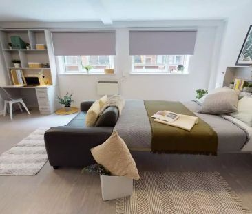 Platinum Studio - Photo 5