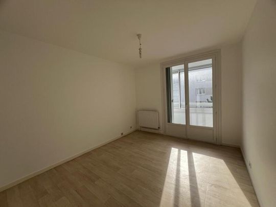 Location Appartement 3 pièces 60m² ST JEAN DE LA RUELLE 45140 - Photo 1