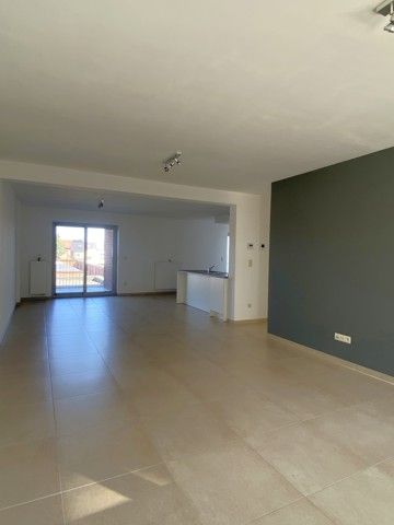 Ruim appartement met 1 slaapkamer midden in het centrum - Photo 4