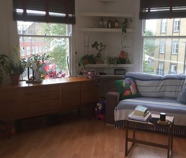 2 Bed Flat, Stockwell Road, SW9 - Photo 2