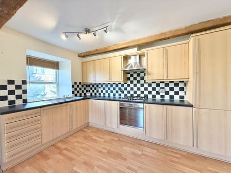 2 bedroom apartment to rent - Photo 2