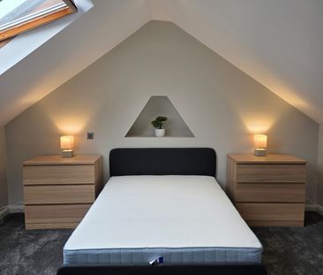 Room in a Shared House, Kingswood Road, IG3 - Photo 1