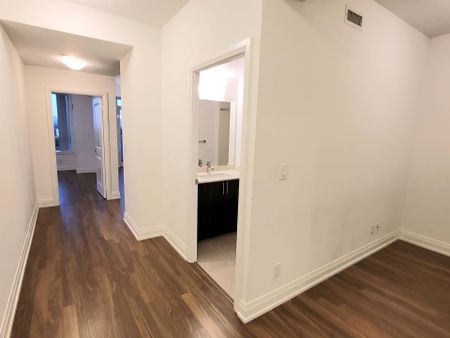 For Lease - 7167 YONGE Street Unit# 1007, Markham, Ontario - Photo 3