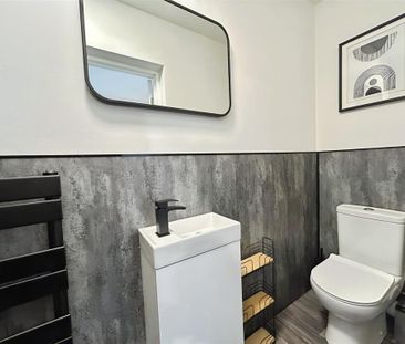 1 bedroom in a house share to rent - Photo 6