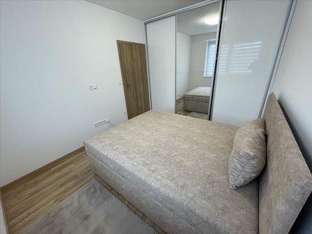 Kiadó új építésű lakás - Nyíregyháza - Photo 3