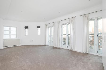 2 bedroom duplex to rent - Photo 3