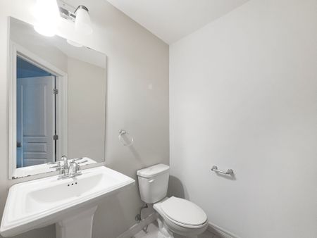 For Lease - 14 Whaley Lane, Hamilton, Ontario - Photo 4