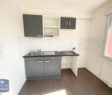 Location Appartement 2 pièces 51m² LOUVROIL 59720 - Photo 6
