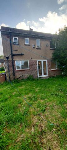 3 bedroom semi-detached house to rent - Photo 5