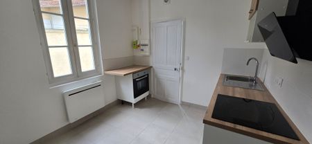 Location Appartement 3 pièces 52m² TULLE 19000 - Photo 5