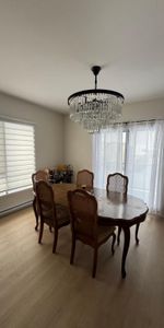 4.5 A LAVAL LUXUEUX ET TRÈS TRANQUILLE - Photo 3