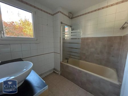 Appartement à louer 4 pièces 73m² - Photo 4
