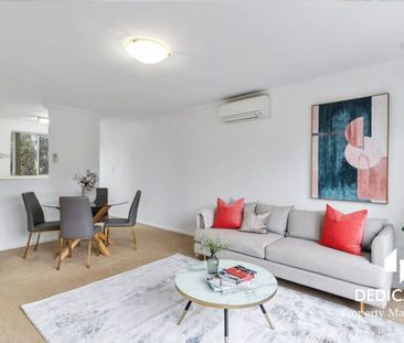 Comfort and Convenience in this South Perth Gem - Photo 3