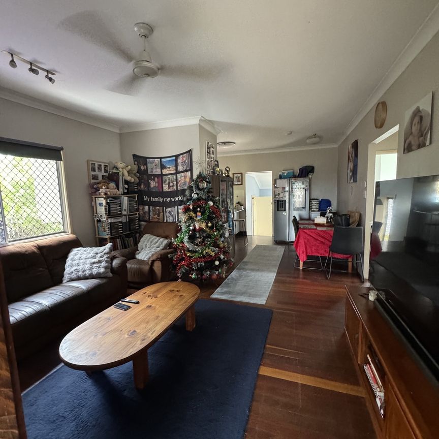 33A Wynter Street, Norville QLD 4670 - House For Rent | Domain - Photo 1