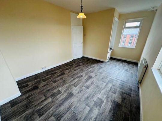 3 bedroom House To Let - Photo 1