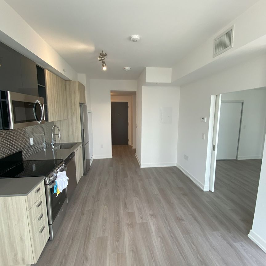 For Lease - 10 De Boers Drive Unit# 512, Toronto, Ontario - Photo 1