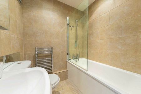 Fulham Road, Fulham, SW6 - Photo 5