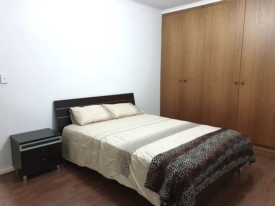 4-bedroom shared unit / apartment, Winifred St - Photo 1
