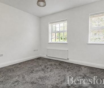 4 bedroom terraced house to rent - Photo 5
