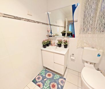 Comfort, Convenience & Space - Perfect Family Living - Photo 6