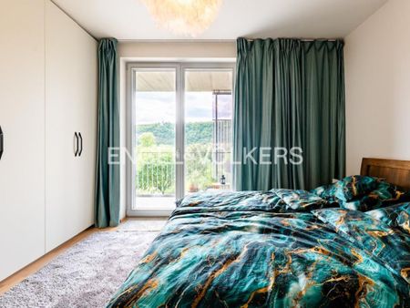 Pronájem bytu 2+kk 65 m2 - Fotografie 3