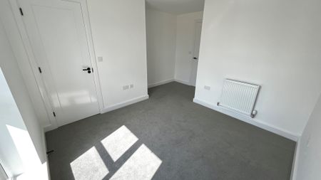 Blackthorn Way, Chesterfield, Pilsley - Photo 5