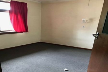 6 Bedroom Flat in the Heart of the Uni Area - Photo 4
