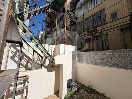 Apartamento T7 em Lisboa - Photo 2