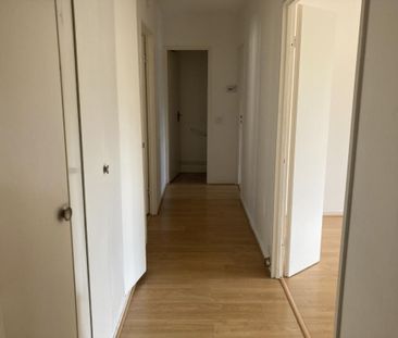 Location Appartement 3 pièces 64m² LISIEUX 14100 - Photo 3