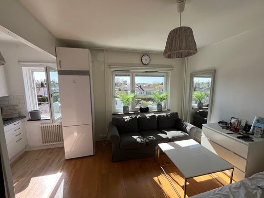 Spångavägen, Spånga - Foto 1