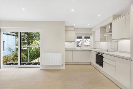 2 bedroom apartment to rent - Photo 2