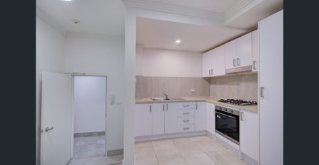 2 Bedrooms + 2 Bathrooms - Photo 4