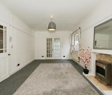 3 bedroom bungalow to rent - Photo 1