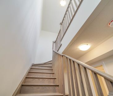 For Lease - 14 Gothenburg Lane, Markham, Ontario - Photo 6